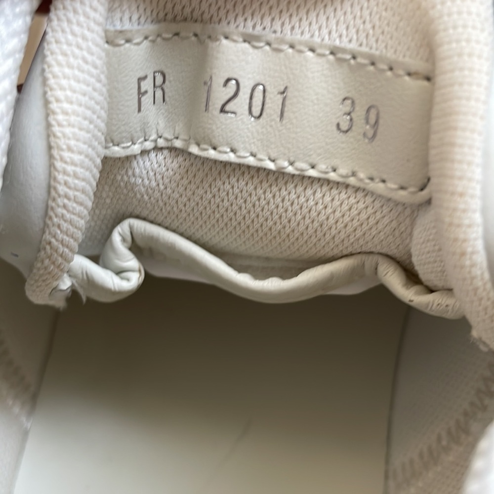 GIVENCHY 1 RUNNERS 39 - Picture 8 of 11